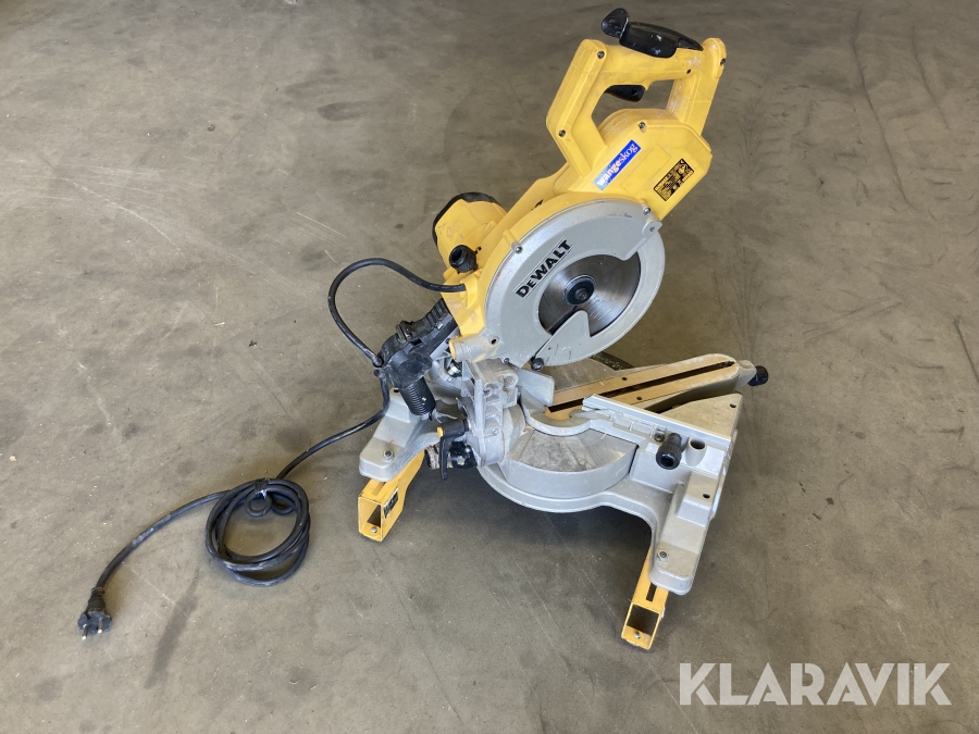 Såg Dewalt DW 777