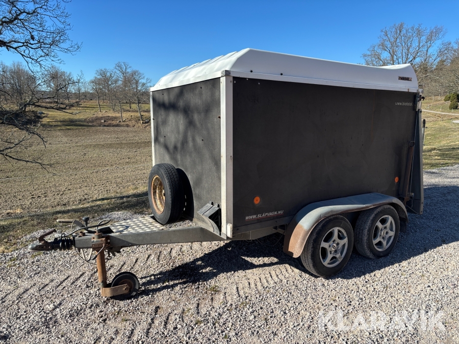 Personbilssläp Agados Cover B2