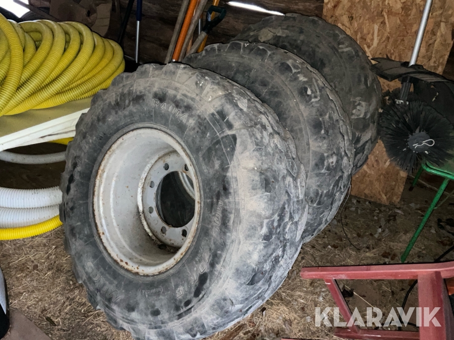 Entreprenaddäck dubbade Mitas 405/70R18 4st