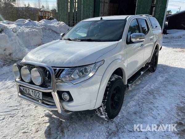Pickup Mitsubishi L200 2,4 DI-D 4WD