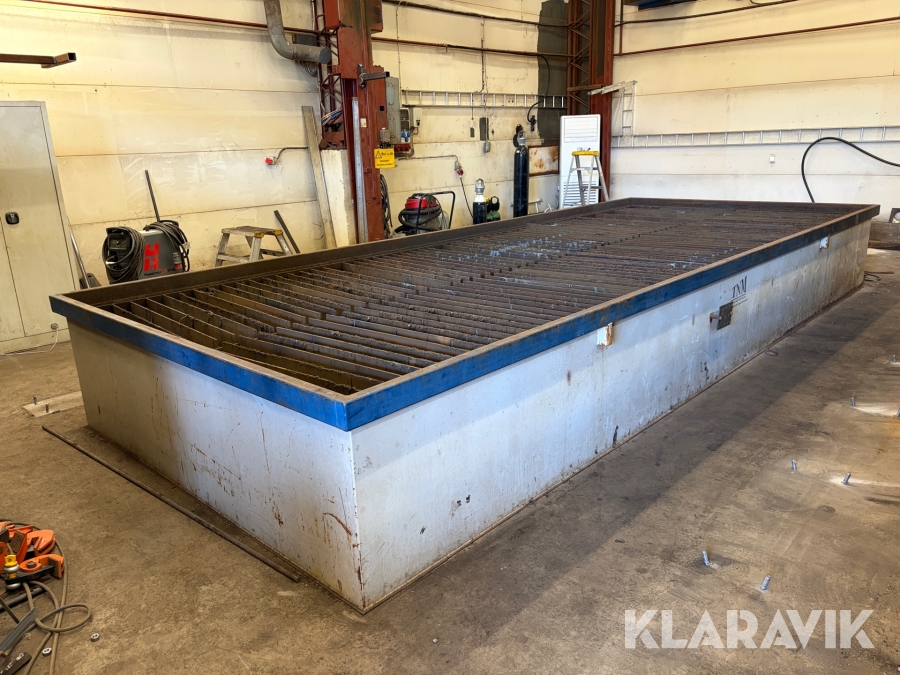 Vattenskärbord TN Maskinteknik 6,5 x 2,66 x 0,8 m