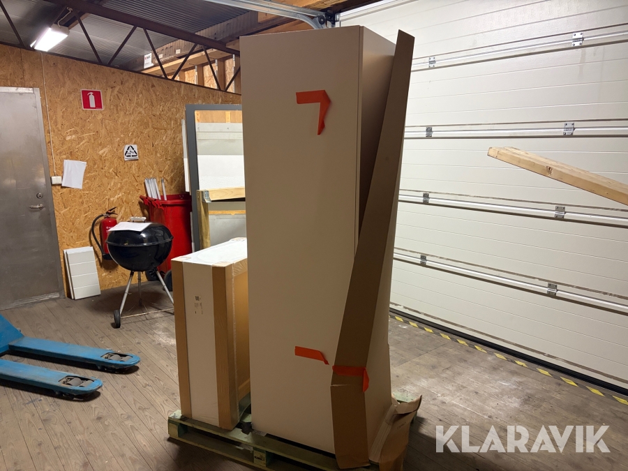 Diverse köksskåp vit