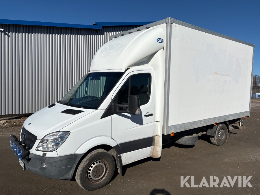 Skåpbil Mercedes-Benz Sprinter 319 V6