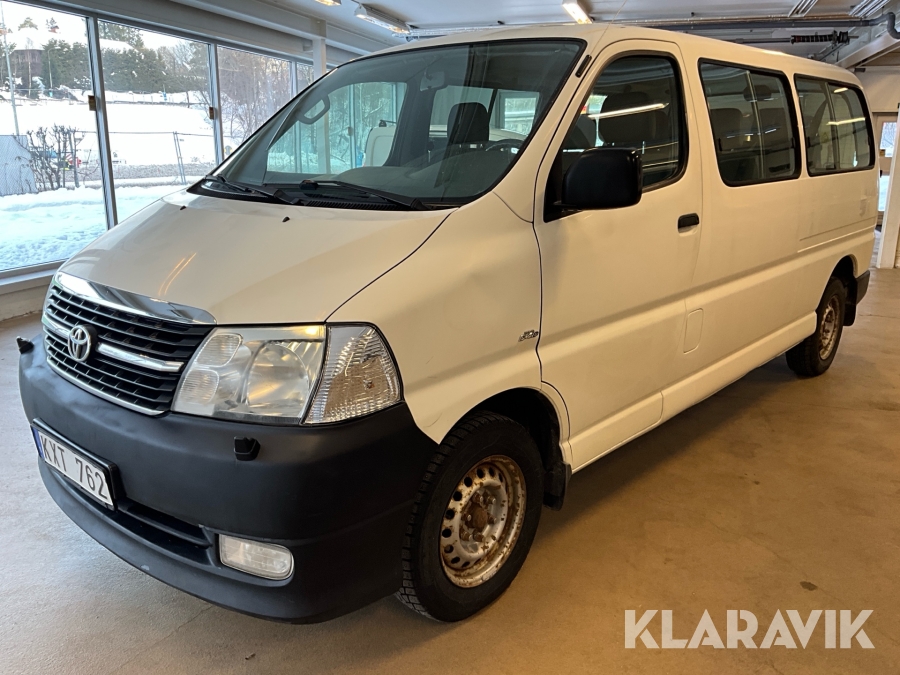 Skåpbil Toyota HiAce Minibuss 2.5
