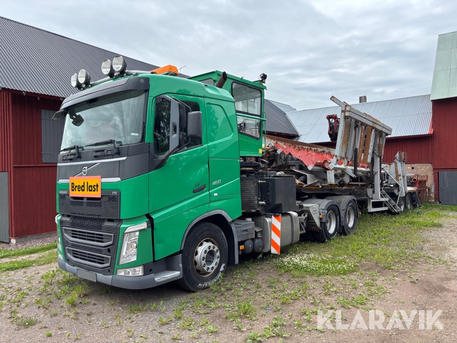 Dragbil Volvo FH 460 6X4 med mobil virkesmätstation på trailer
