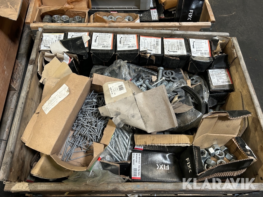 Bultar, brickor, muttrar mm Fixx