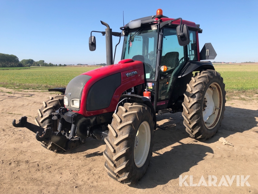 Traktor Valtra A72