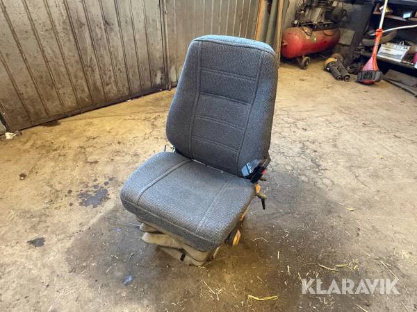 Förarstol ISR! 600/577 original Volvo BM med bälte