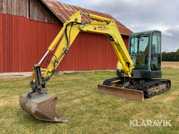 Grävmaskin Yanmar ViO55 med flera skopor