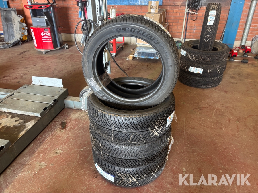 Personbilsdäck Michelin 235/50R18 4 st