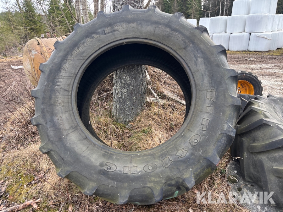 Traktordäck Firestone Radial 8000 520/85R38