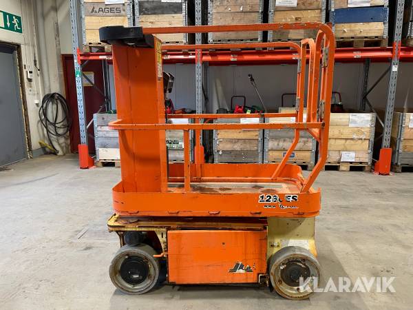 Pelarlift JLG 1230 ES
