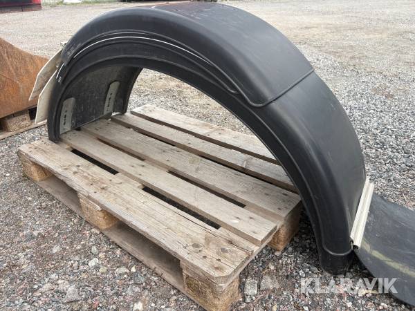 Stänkskydd till Volvo L50