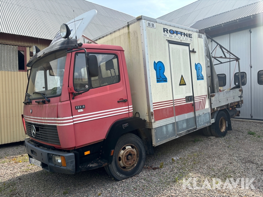 Lastbil Mercedes-Benz 814