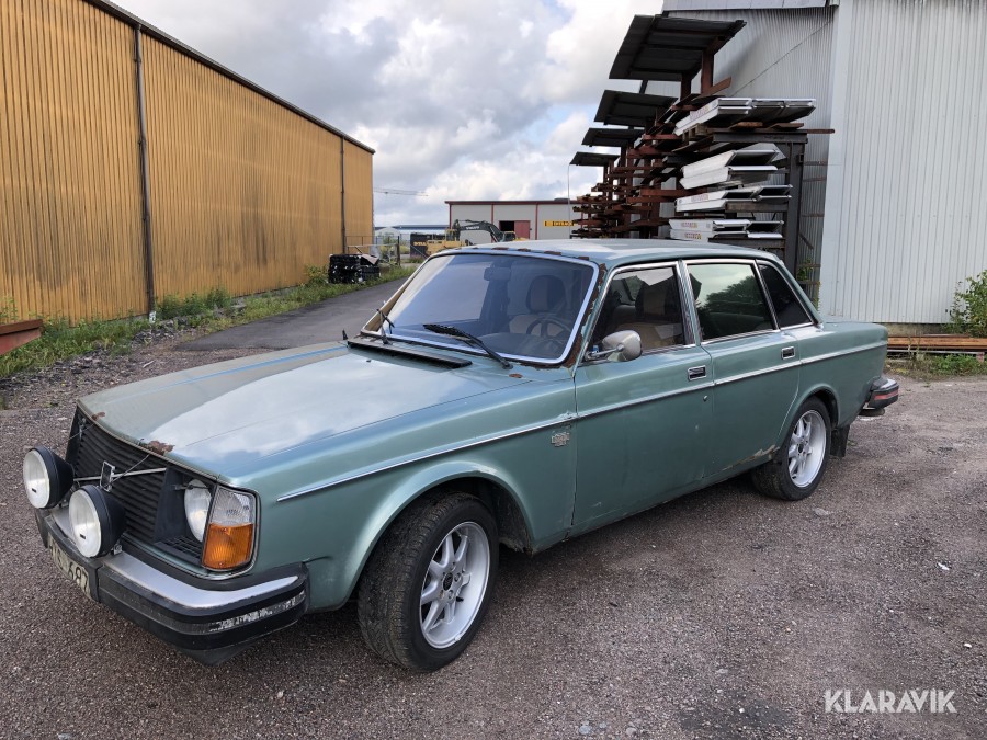 Volvo 244 -75