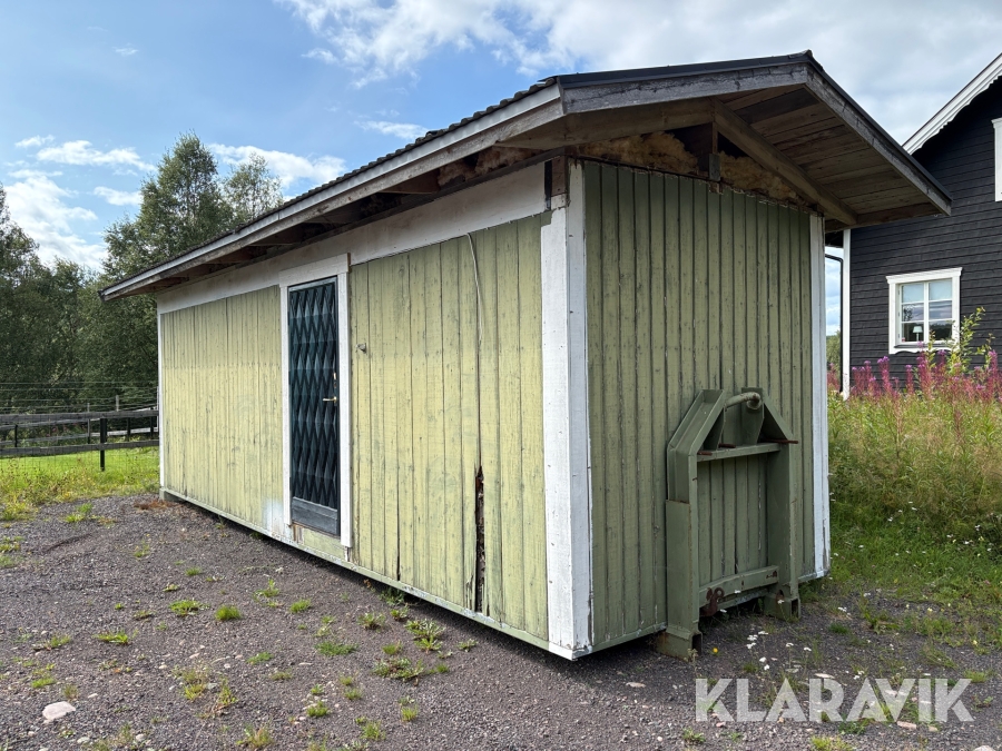 Jaktkoja / förråd på lastväxlarram
