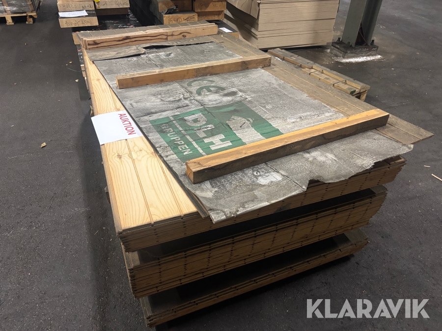 Panel för inomhus 2440x1200x12mm 38st