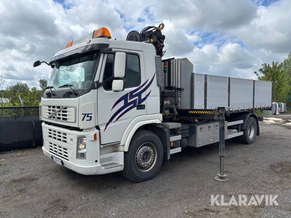 Kranbil Volvo FM 300 4x2 - Med tipp