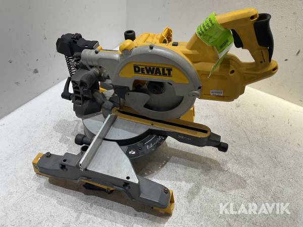 Kap och geringssåg Dewalt DCS 777