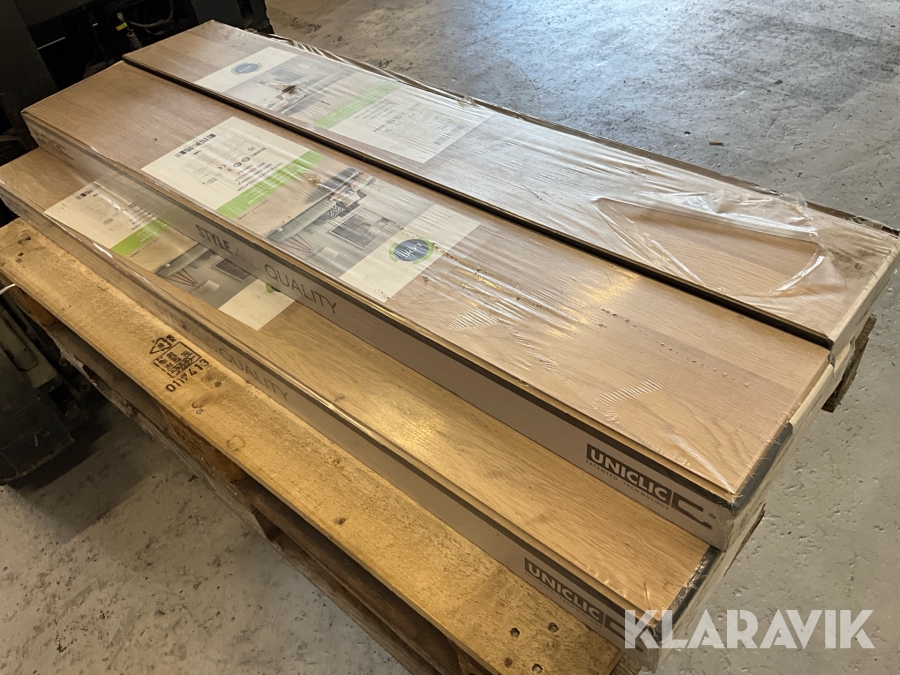 Laminatgolv Uniclic Natural Oak 5pkt