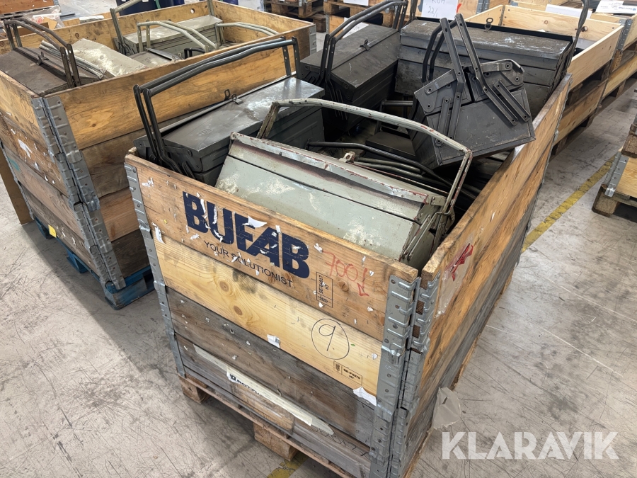 Parti med verktygslådor Luna ca 16st