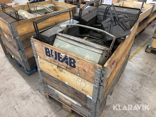 Parti med verktygslådor Luna ca 16st