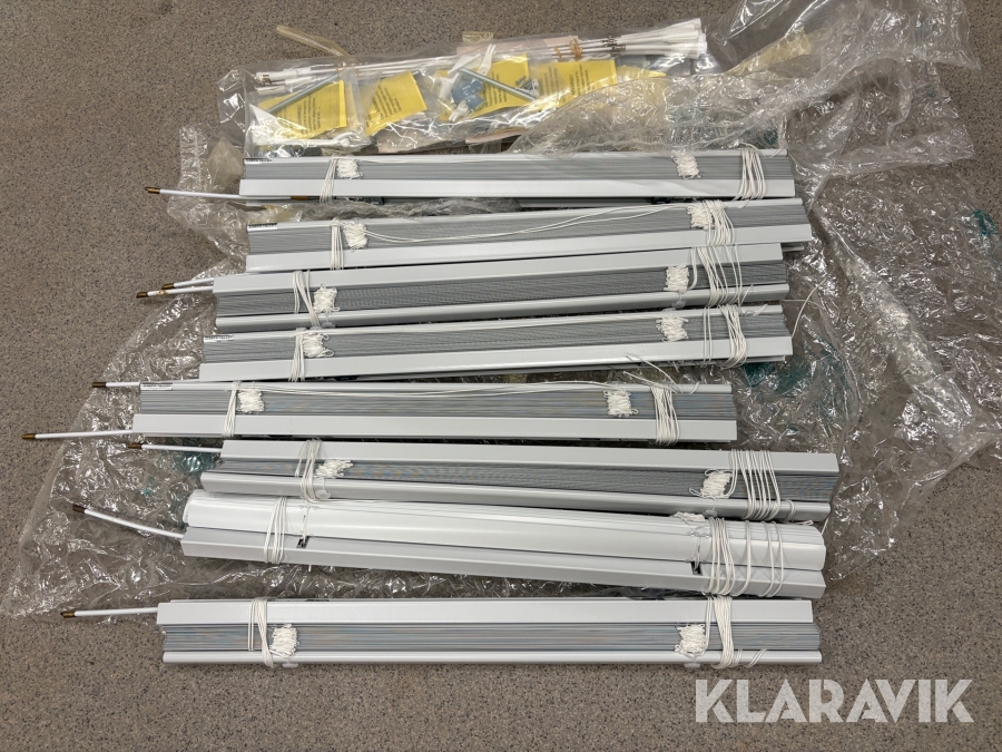 Persienner 8 st Hestra Markis