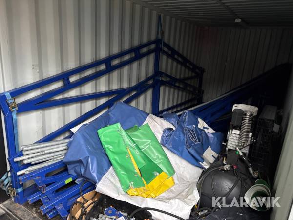 Ställning till tältkonstruktion