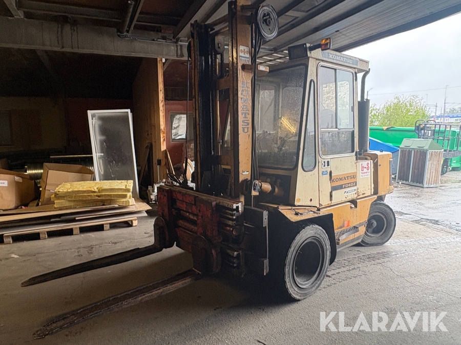 Truck Komatsu FD407-4