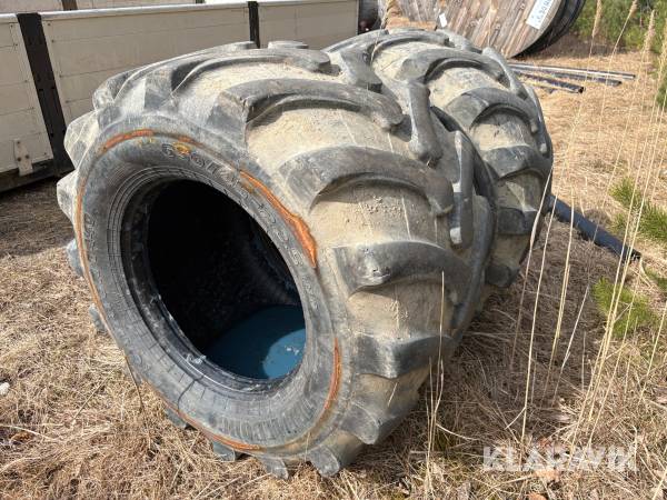 Däck Trelleborg 650/45-22.5 2 st