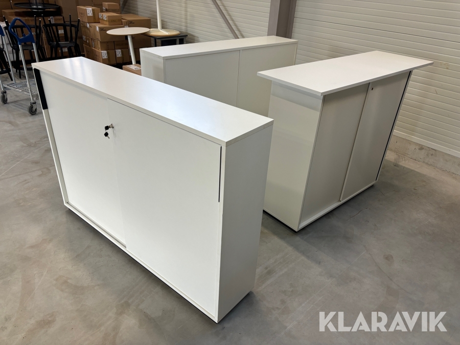 Förvaringsskåp / Kontorsmöbel - Totalt 3st vita