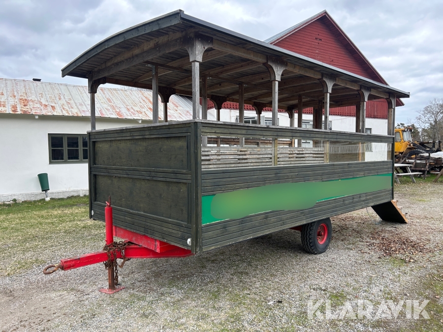 Rundtursvagn/Eventvagn för traktor
