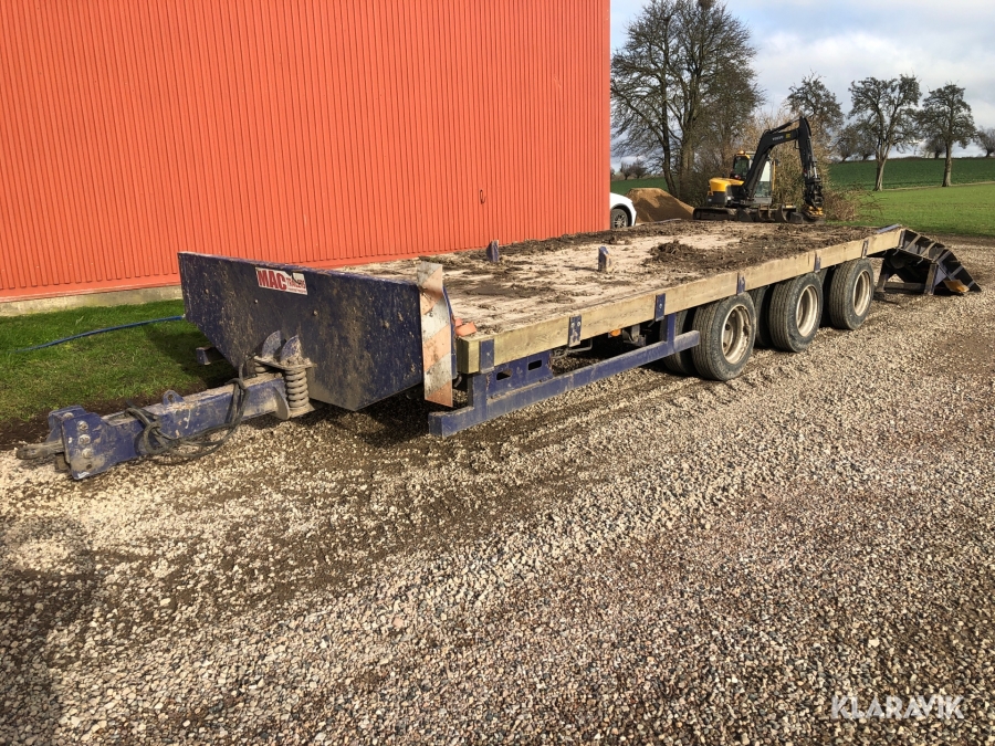 Maskinsläp Mac trailers  till traktor