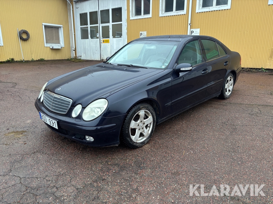 Mercedes-Benz E 200