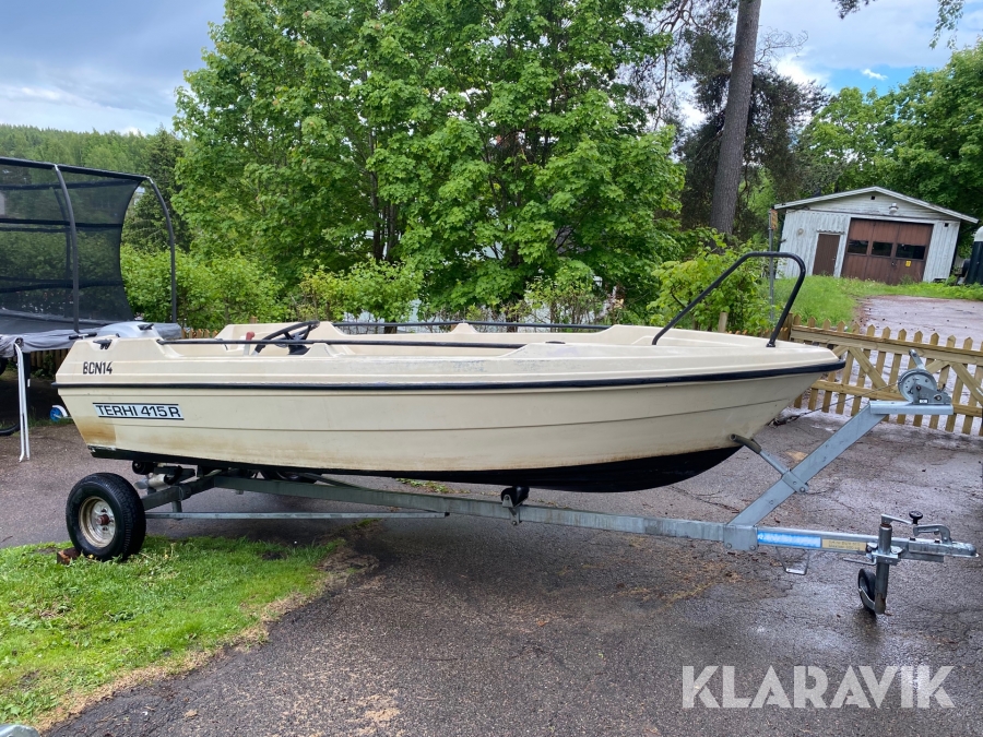Båt Terhi 415 Styrpulpet