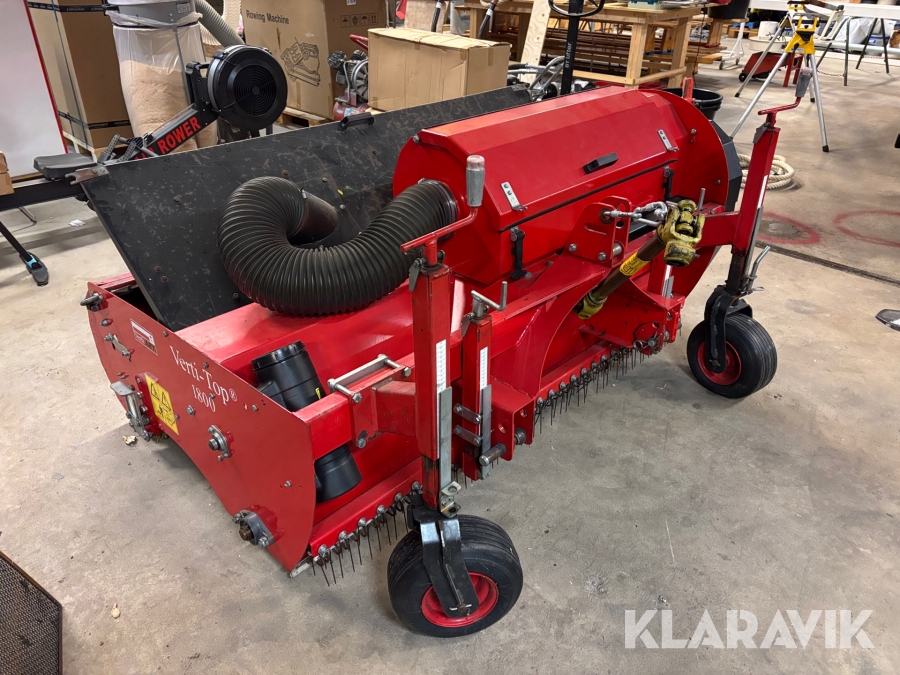 Städmaskin för konstgräs Redexim Verti-Top Vac 1800