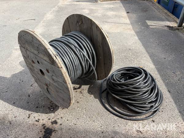 Kabeltrumma med kabel