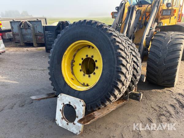 Vinterdäck till  traktor Alliance 540/65R28