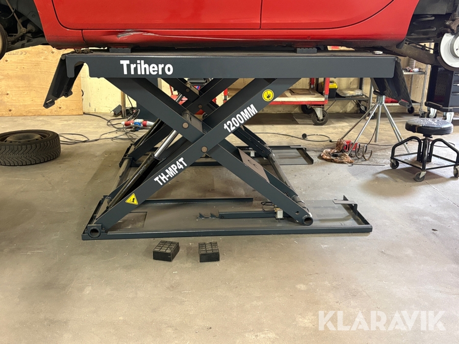 Saxlyft Trihero TH-MP4T låglyftande, 4ton