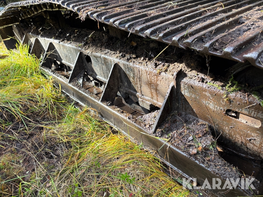 Grävmaskin Hitachi ZX135US-3 Skogsanpassad