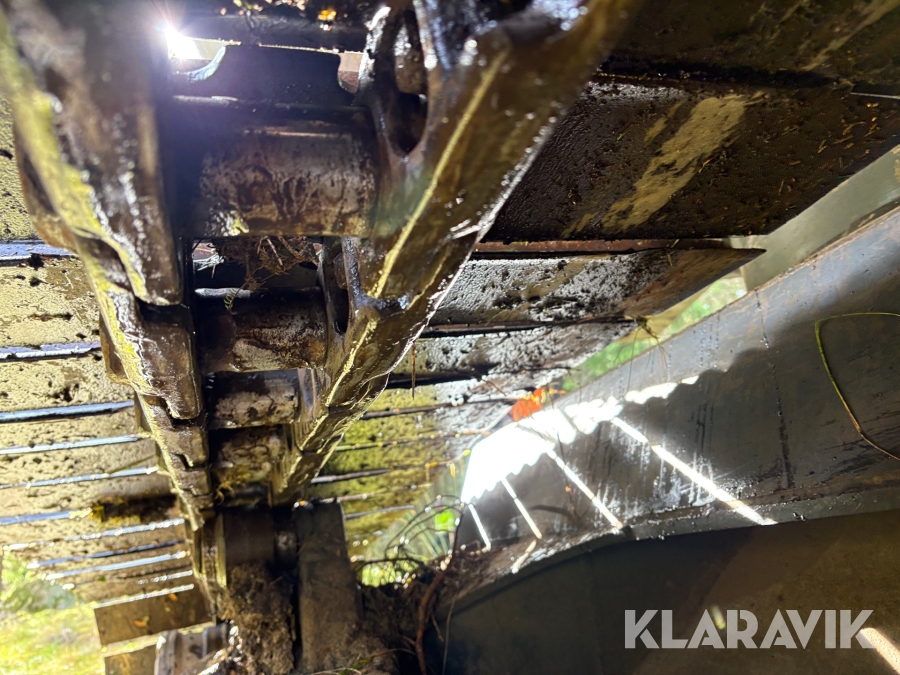 Grävmaskin Hitachi ZX135US-3 Skogsanpassad