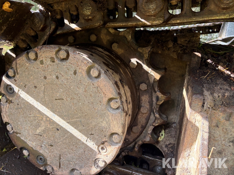 Grävmaskin Hitachi ZX135US-3 Skogsanpassad