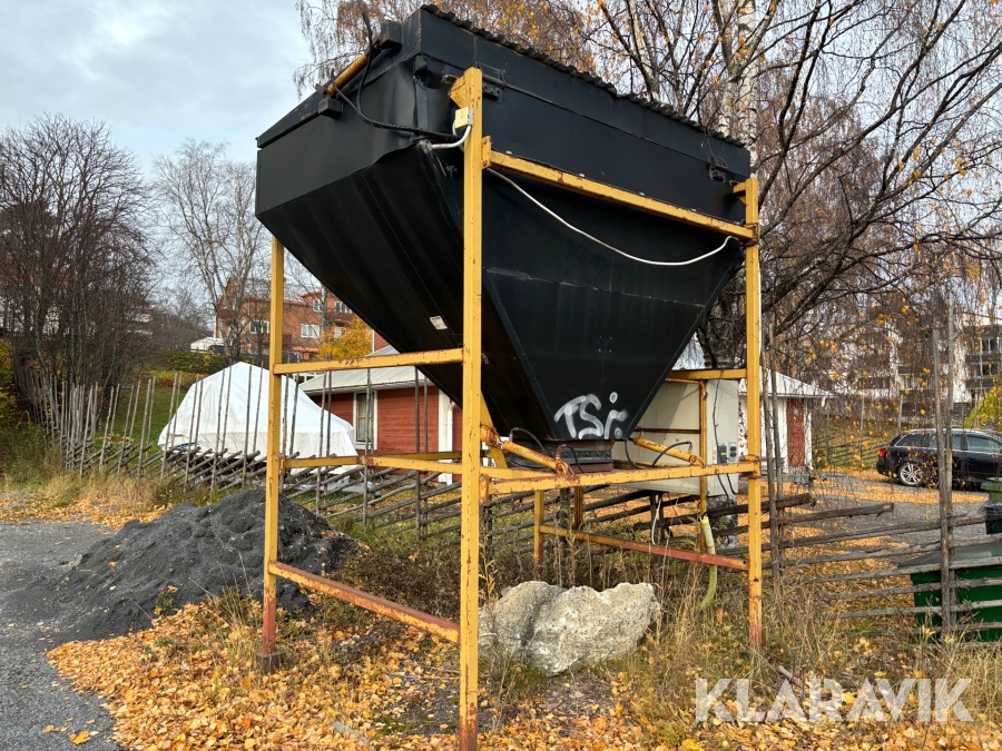 Sandficka med hydraulisk öppning