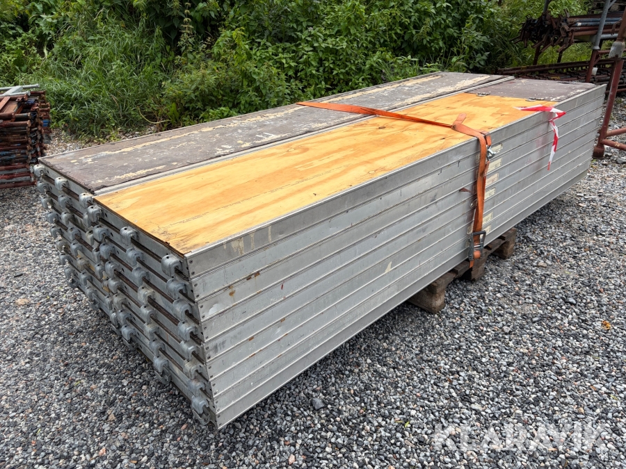 Plattformar till ställning Layher 3,07 x 0,6 m 18 st
