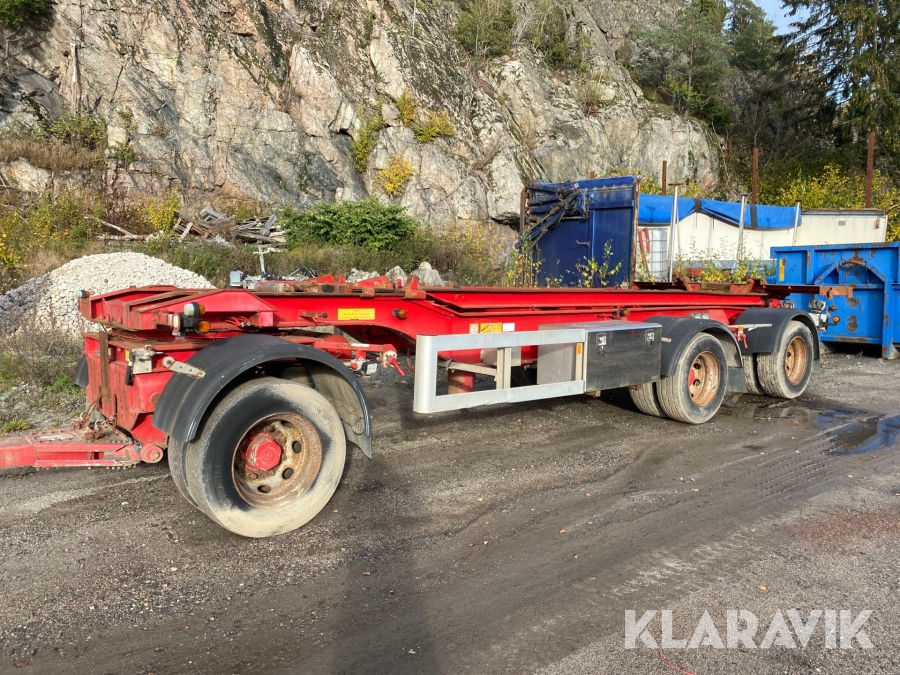 Lastväxlarsläp Kilafors SLB3XTB-30-75 3-axlat