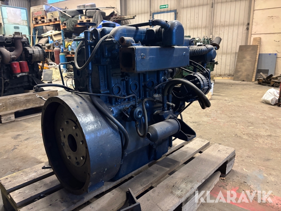 Motor Ford Marin 4 cylinder