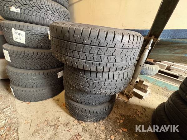 Däck med fälg Good Year Cargo Ultragrip Dubbdäck