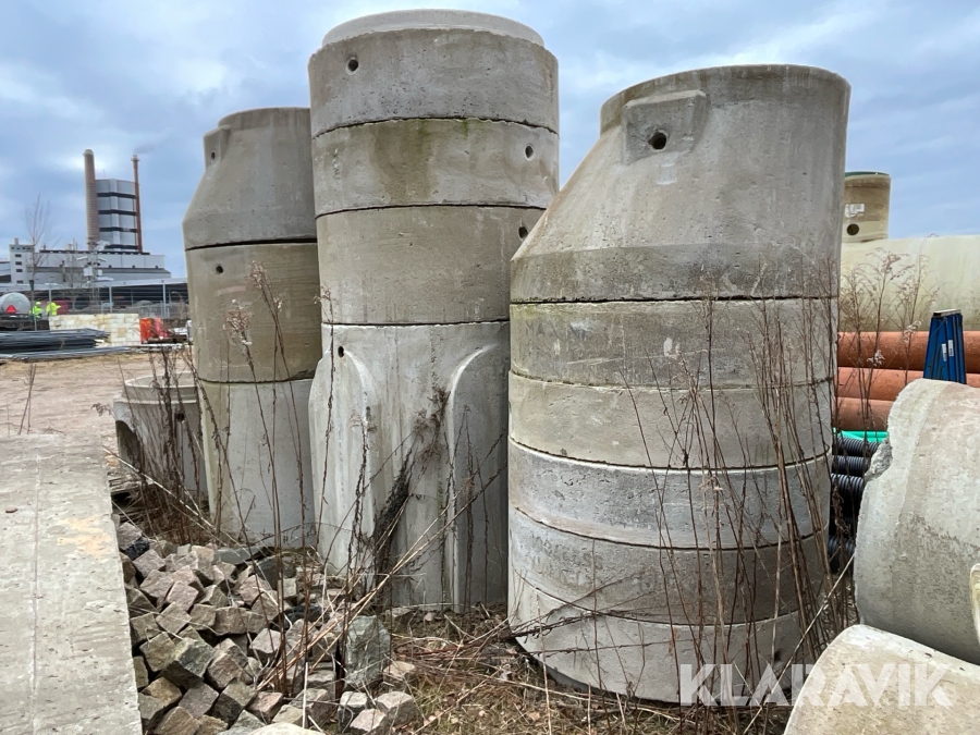 Betongbrunnar St:Eriks