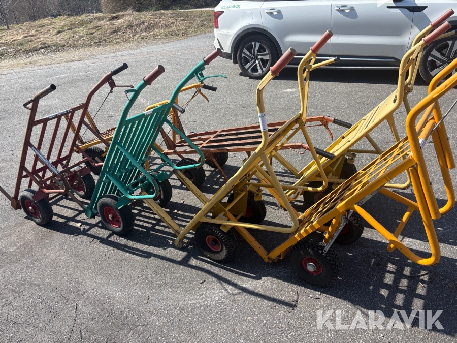 Diverse Tegelkärror / kärror 7st