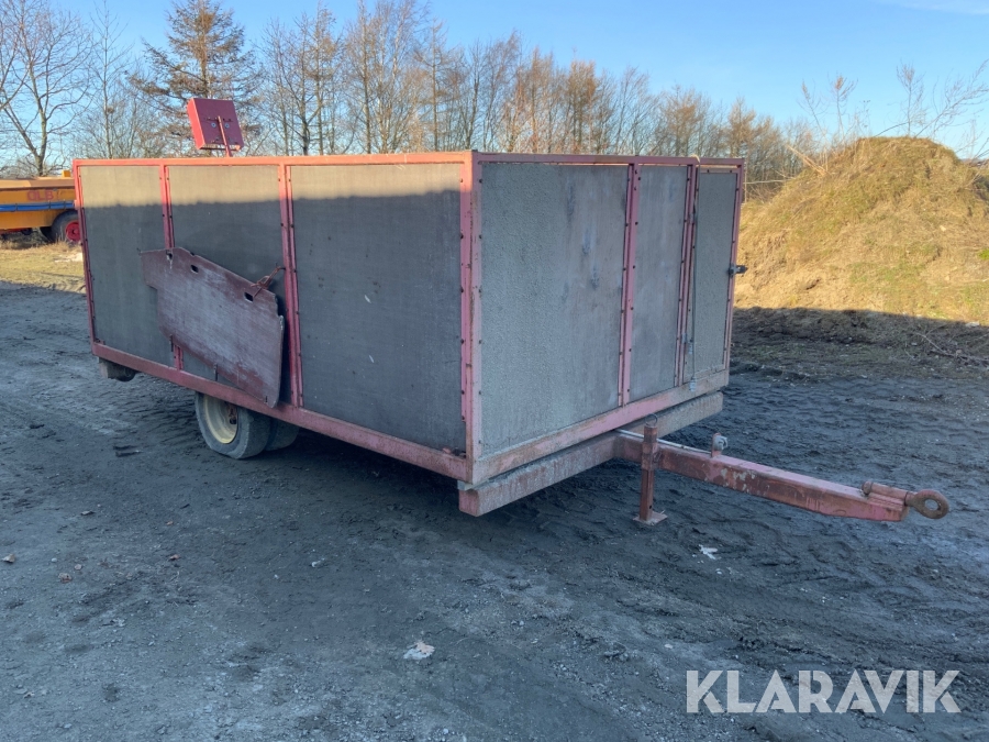 Djurtransportvagn med inbyggd våg